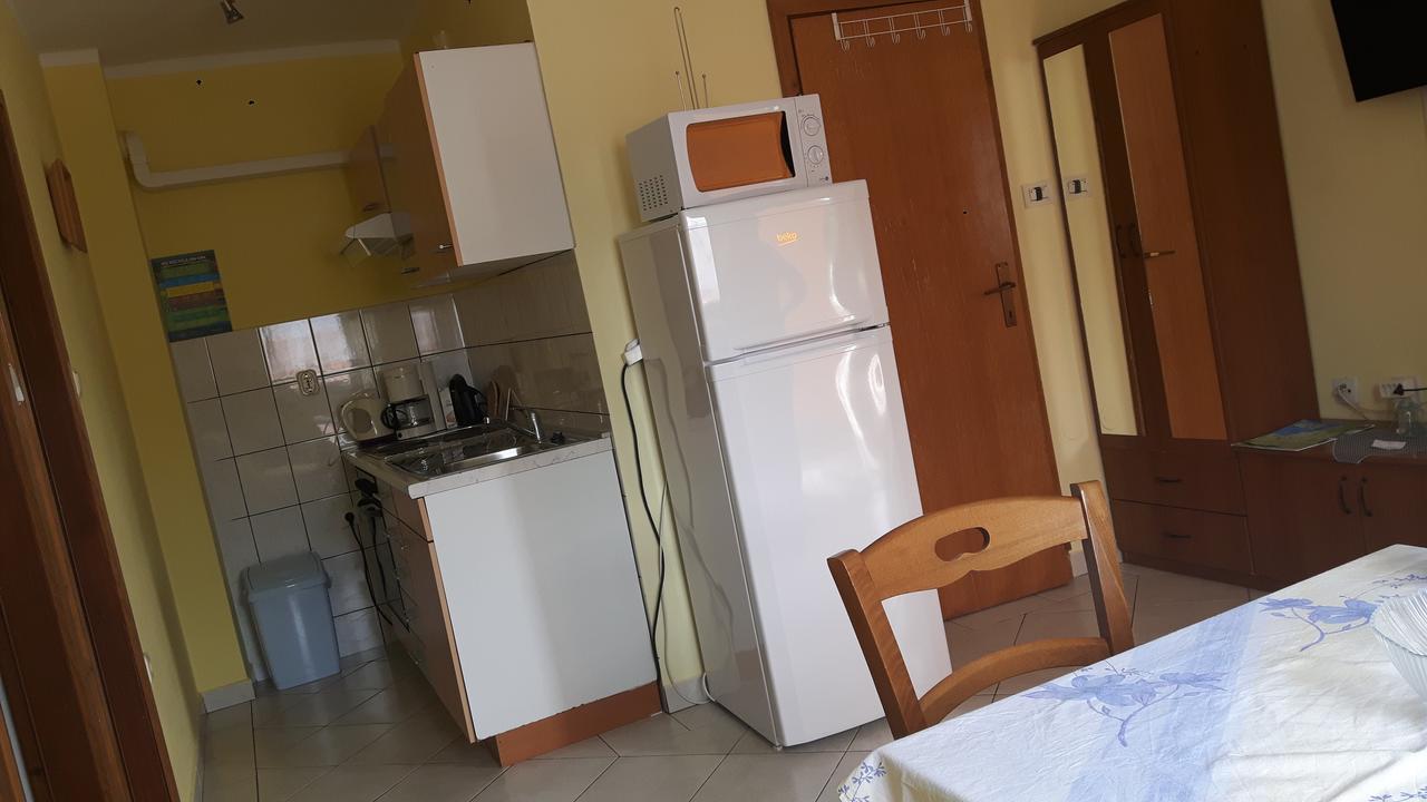 Apartment Krizanovic Malinska Ngoại thất bức ảnh